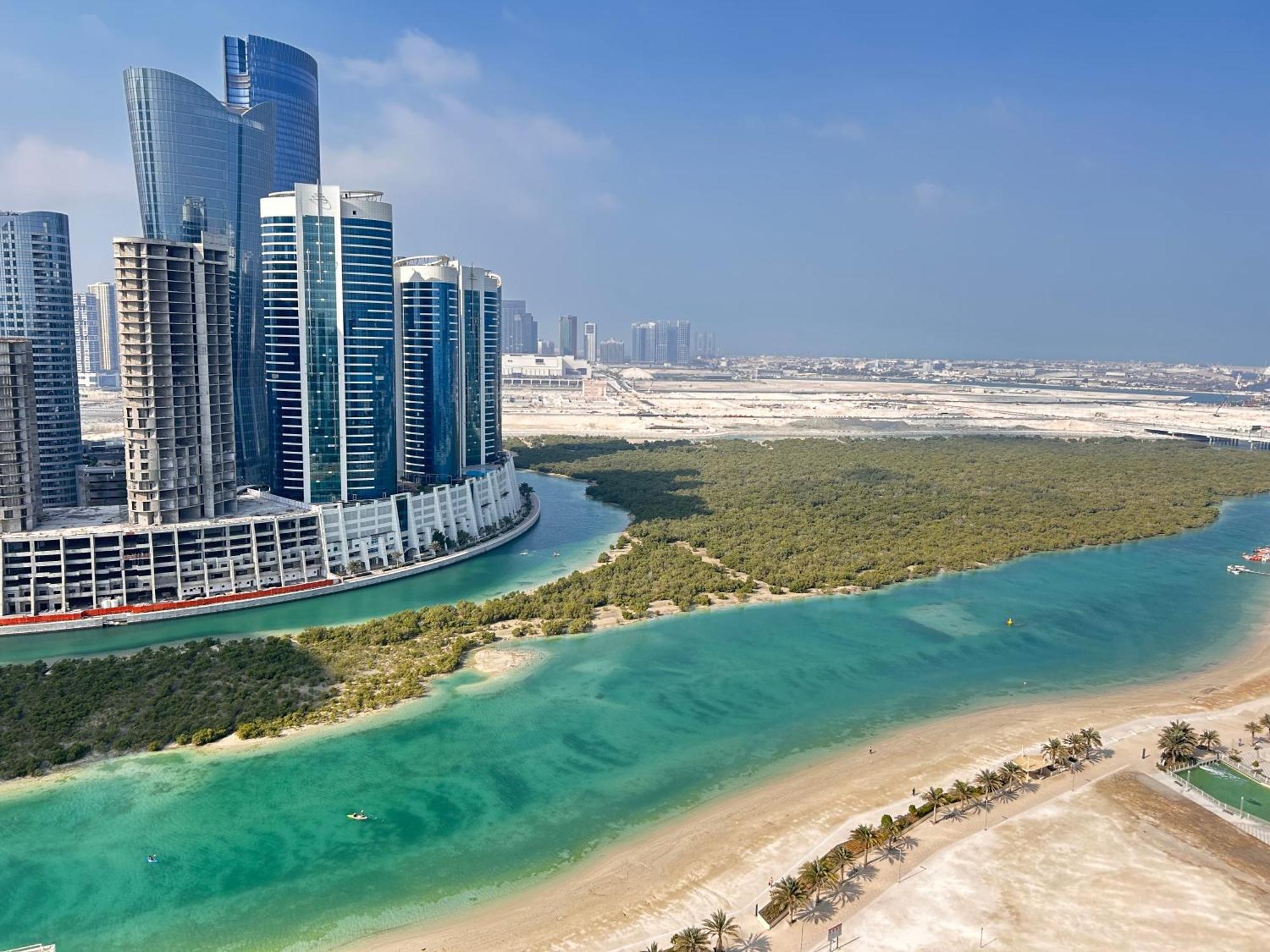 Urban Cozy -sea View With Pool And Gym Access Apartment Abu Dhabi